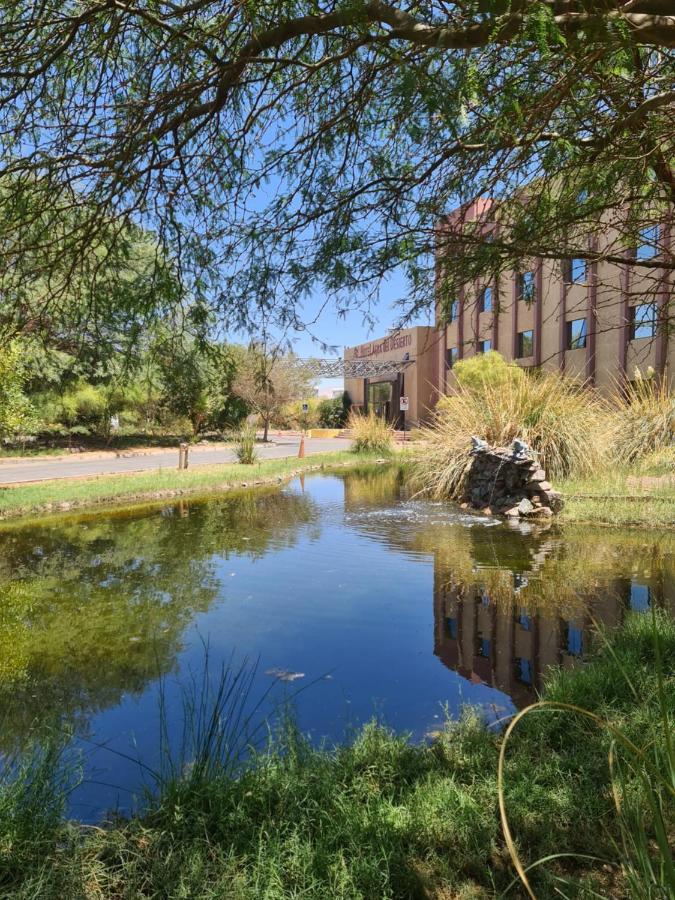 Hotel Agua Del Desierto Calama Kültér fotó