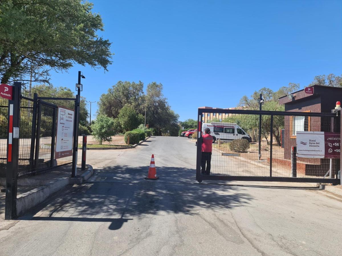 Hotel Agua Del Desierto Calama Kültér fotó